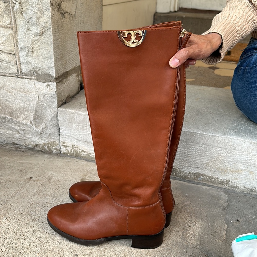 Tory Burch Riding Boots! Size 7. Great condition.